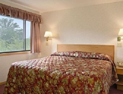 Travelodge Indianapolis Castleton Quarto foto