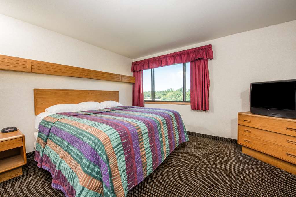 Travelodge Indianapolis Castleton Quarto foto